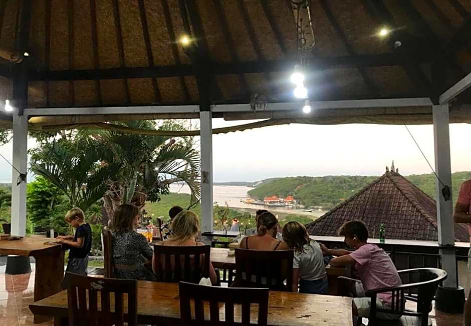 Sunrise Ocean Hut's Lembongan
