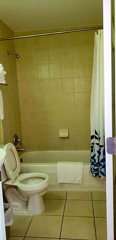 Niagara Inn