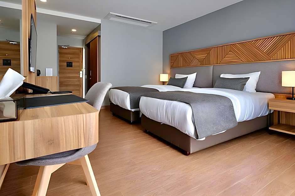 CANALIS SUVARNABHUMI AIRPORT HOTEL (SHA Plus)