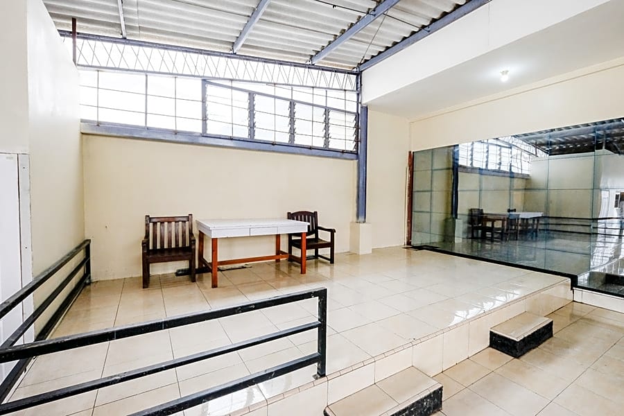 RedDoorz @ Jalan Setiabudi Semarang