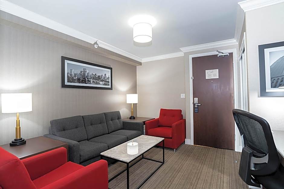 Sandman Hotel & Suites Calgary South