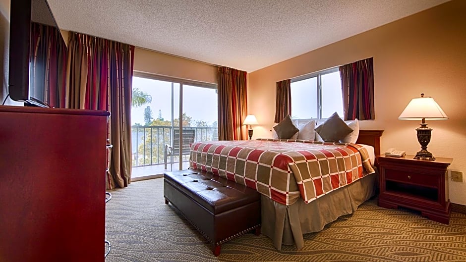 Best Western Naples Inn & Suites