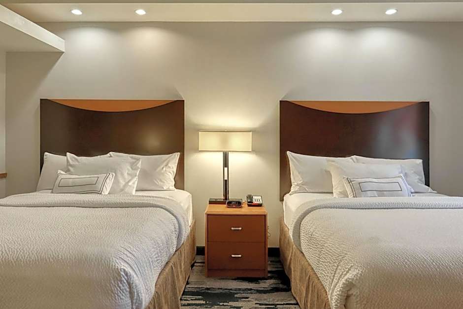 Fairfield Inn & Suites by Marriott Harrisburg West