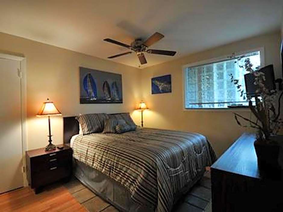 Suite Dreams Inn by the Beach