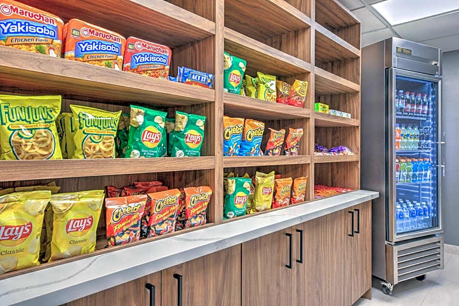 La Quinta Inn & Suites by Wyndham Dallas Dfw Airport North