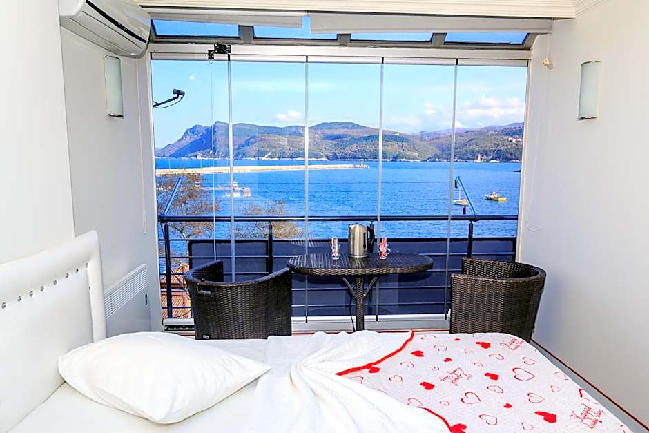 Ay Işığı Pansiyon