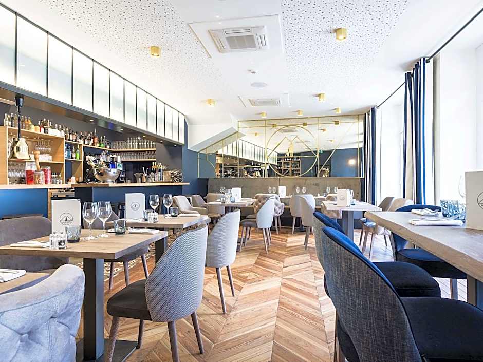 MADISON Saint Jean de Luz - Handwritten Collection