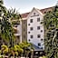 Best Western Plus Paramount Hotel