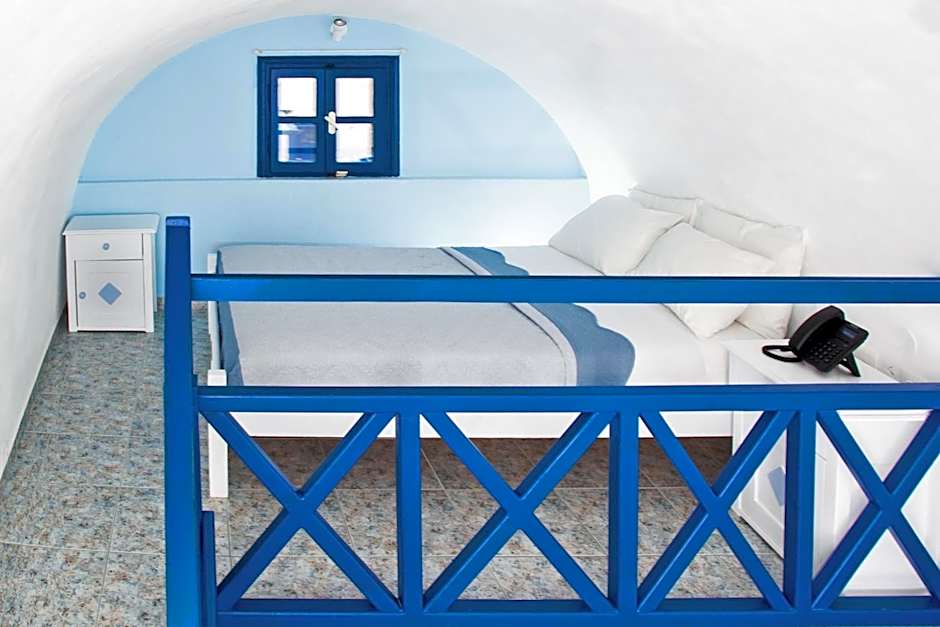 Roula Villa Studios & Apartments