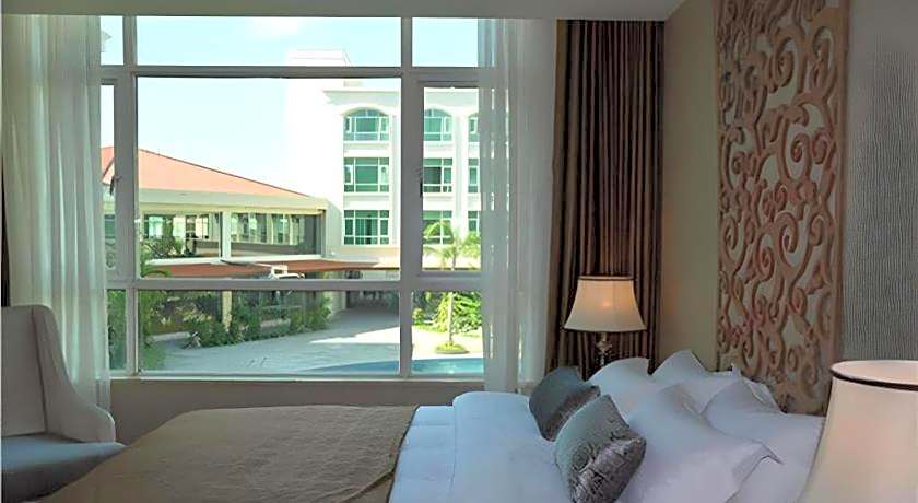 San Jiang Grand Hotel