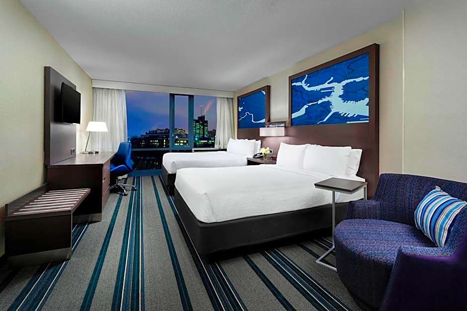 Courtyard by Marriott Boston Cambridge