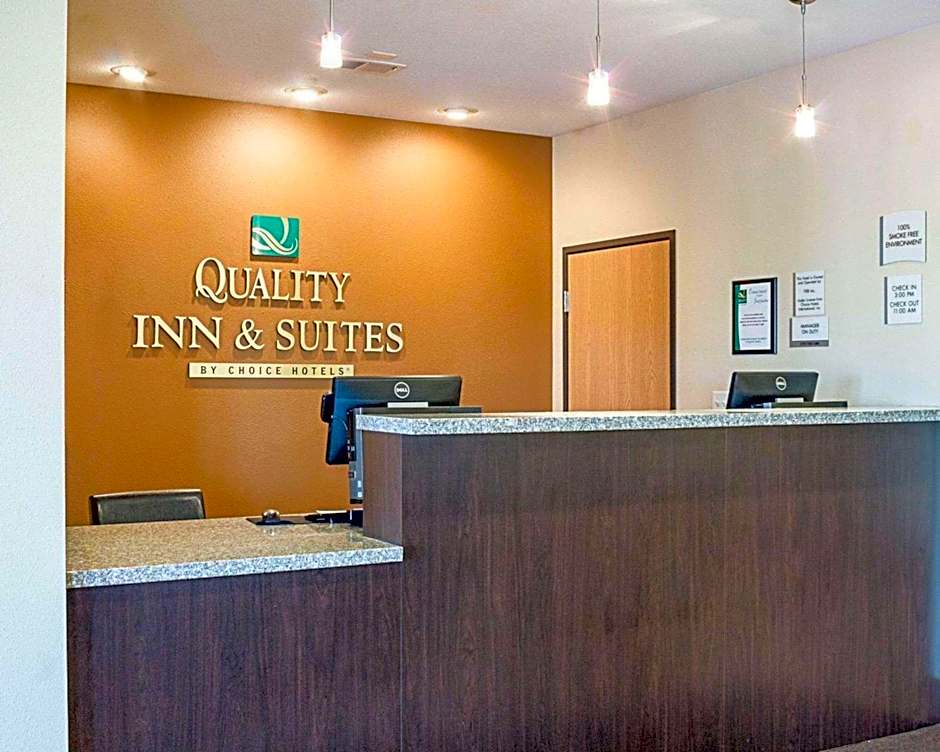 Quality Inn & Suites Minot North