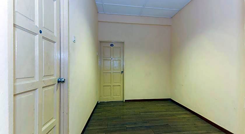 Straits Settlement Inn