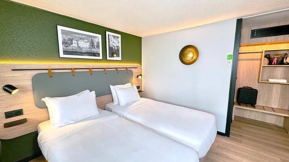 Campanile Epinay Sur Orge Hotel
