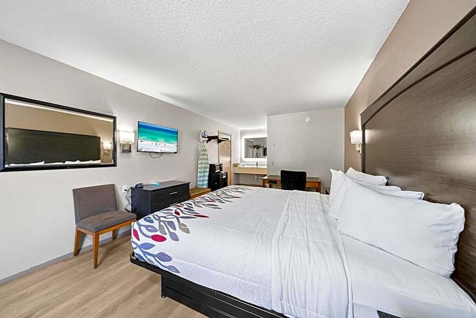 Executive Inn - Panama City Beach