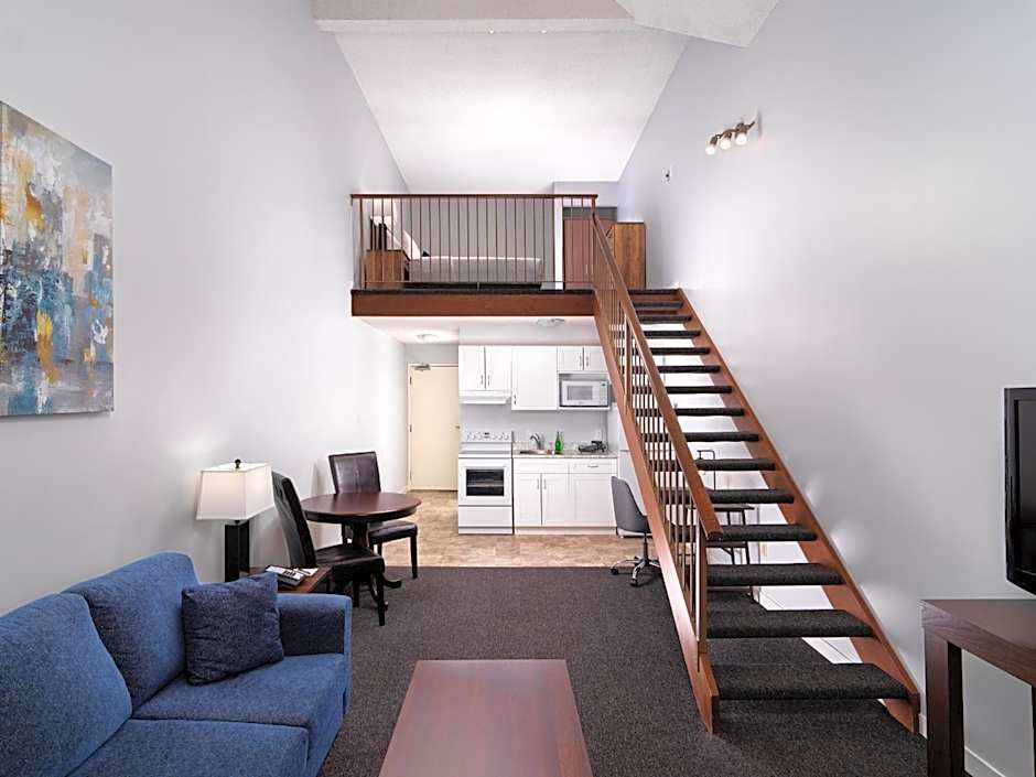 Huntingdon Hotel and Suites