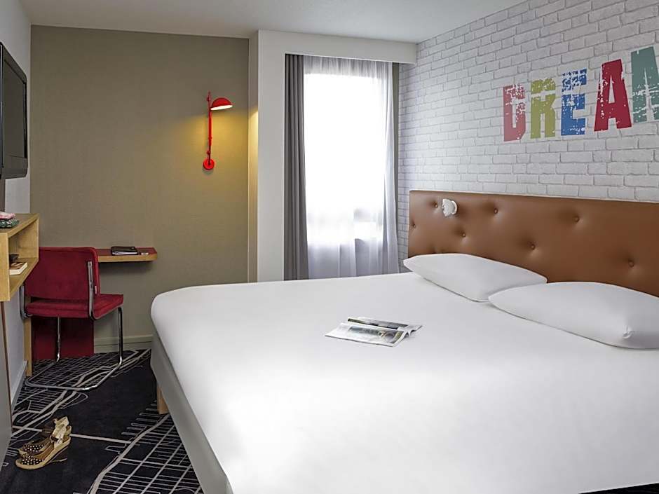 Photo 1 of 50 of ibis Styles Chartres Métropole