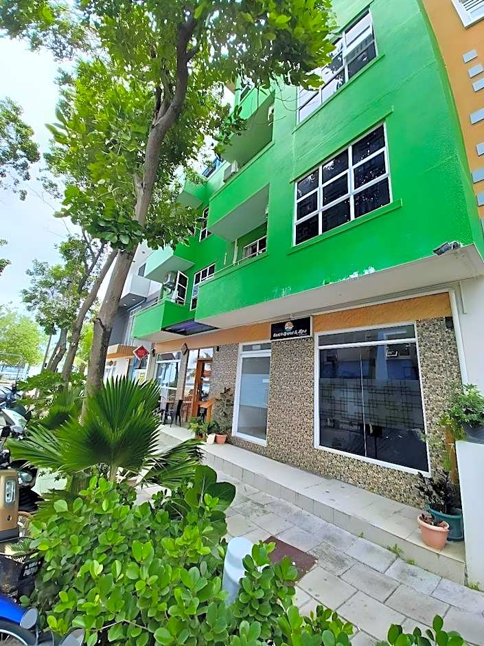 Beach Grand and Spa Premium