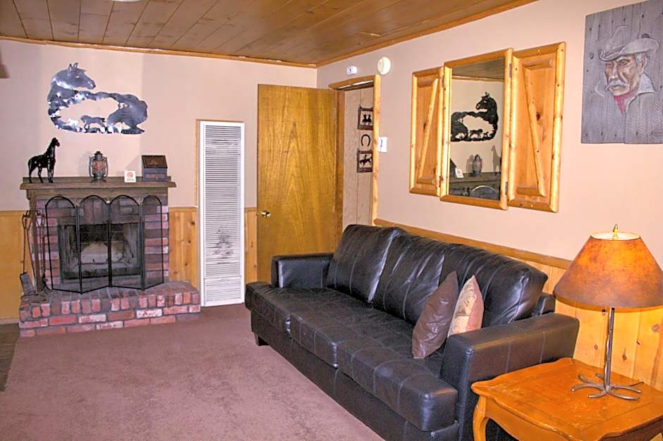 Goldmine Lodge
