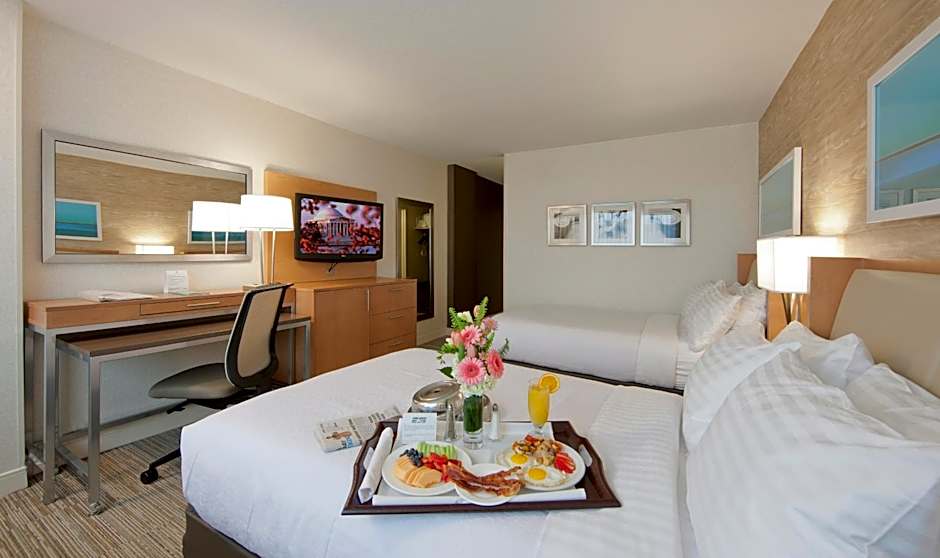 Holiday Inn Washington-Central/White House By IHG