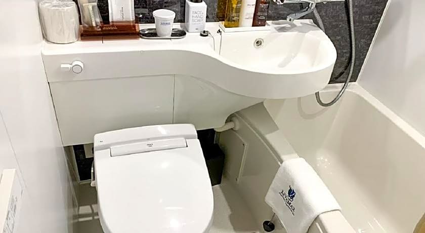 Hotel LiVEMAX Kyoto Nijojo-Nishi