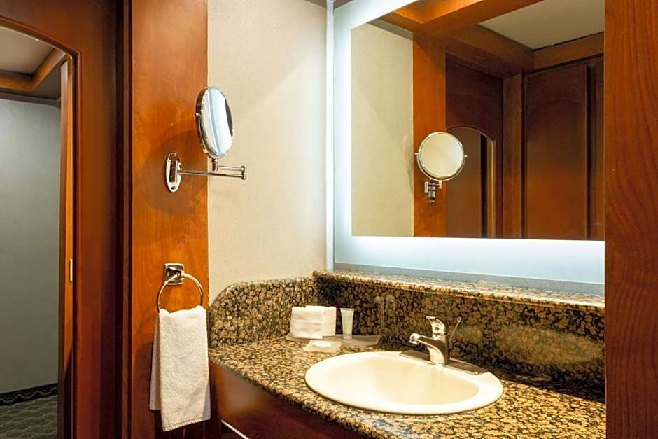 Courtyard by Marriott Mexico City Revolucion