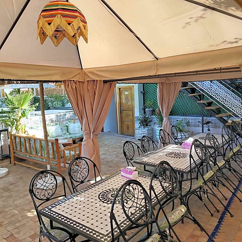 RIAD & SPA SOUS LE SOLEIL Chez Jérôme et Pamela CH Marrakchi