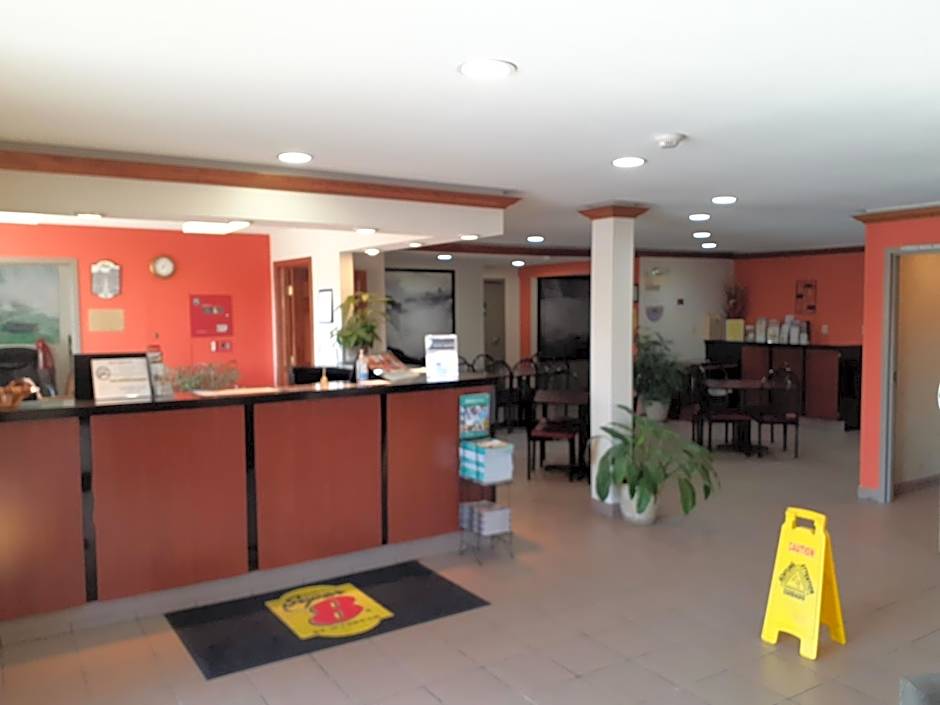 Super 8 by Wyndham Niagara Falls