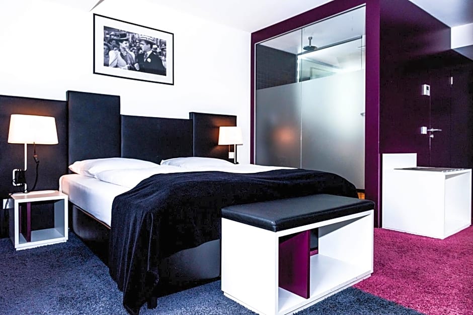 Bliss Design Hotel - Frankfurt City Messe