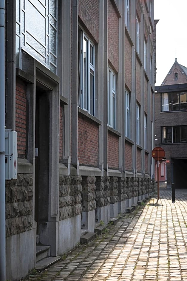 B&B Tempelhof – Ghent, CA