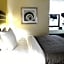 Quality Inn Mccomb