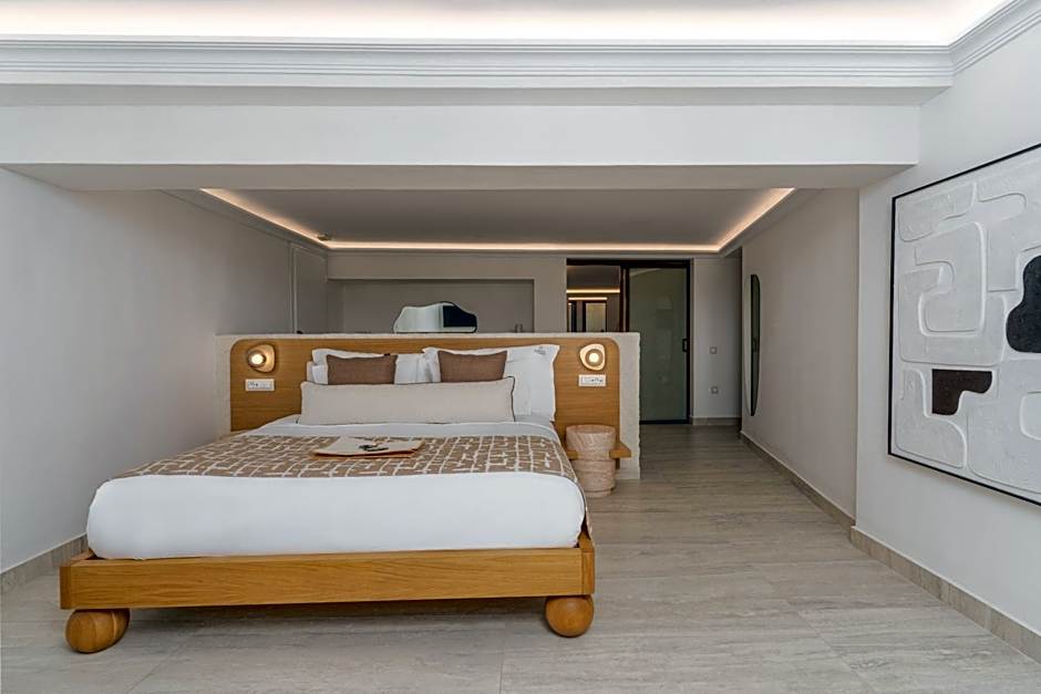 Kallos of Mykonos