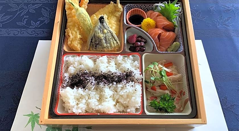 Royal Hotel Uohachi
