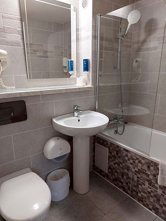 Brit Hotel Bosquet Carcassonne Cité