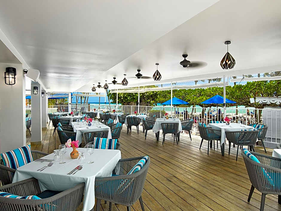 Coconut Court Beach Hotel