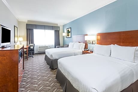 Standard Room with Two Queen Beds
