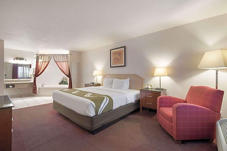 Quality Inn & Suites Lake Havasu City
