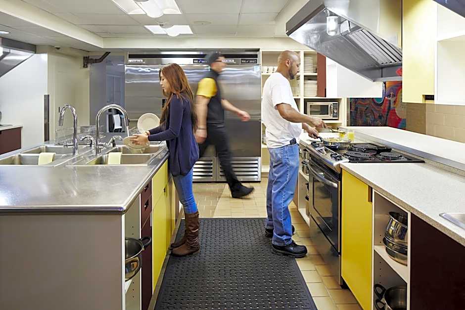 HI New York City Hostel