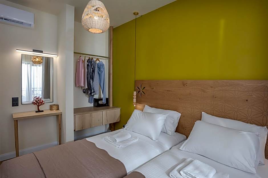 Driades Luxury Apartments by Estia