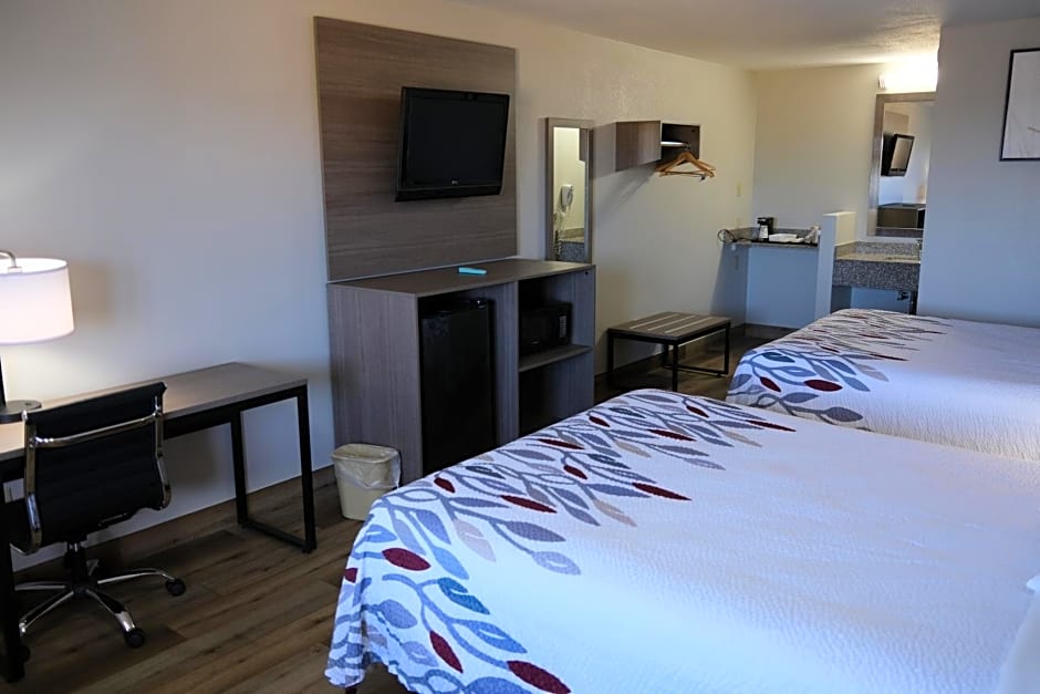 Red Roof Inn Staunton