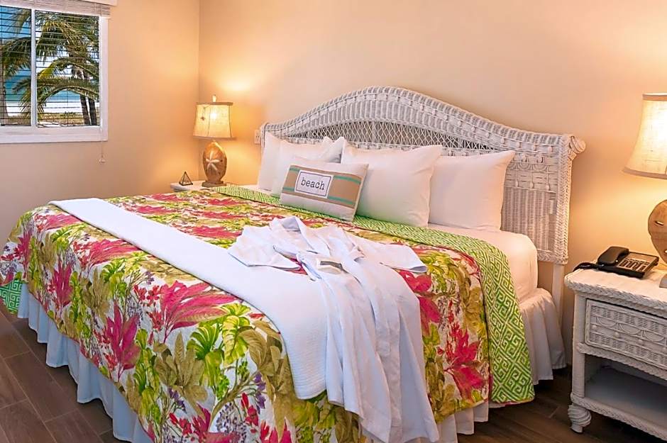 Photo 1 of 12 of 1 King Bed Suite, Ocean View