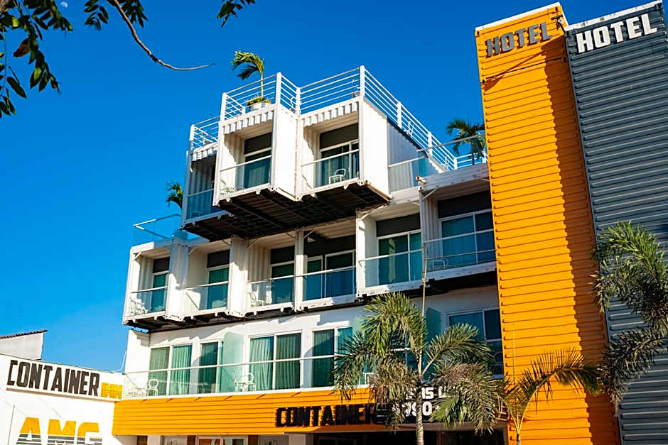 Container Inn Hotel Aeropuerto