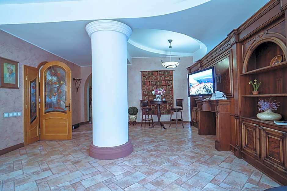 Luxuria Central Villa Bucharest