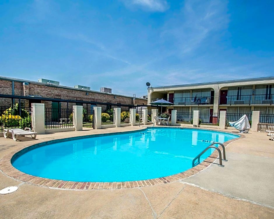 Econo Lodge Andalusia