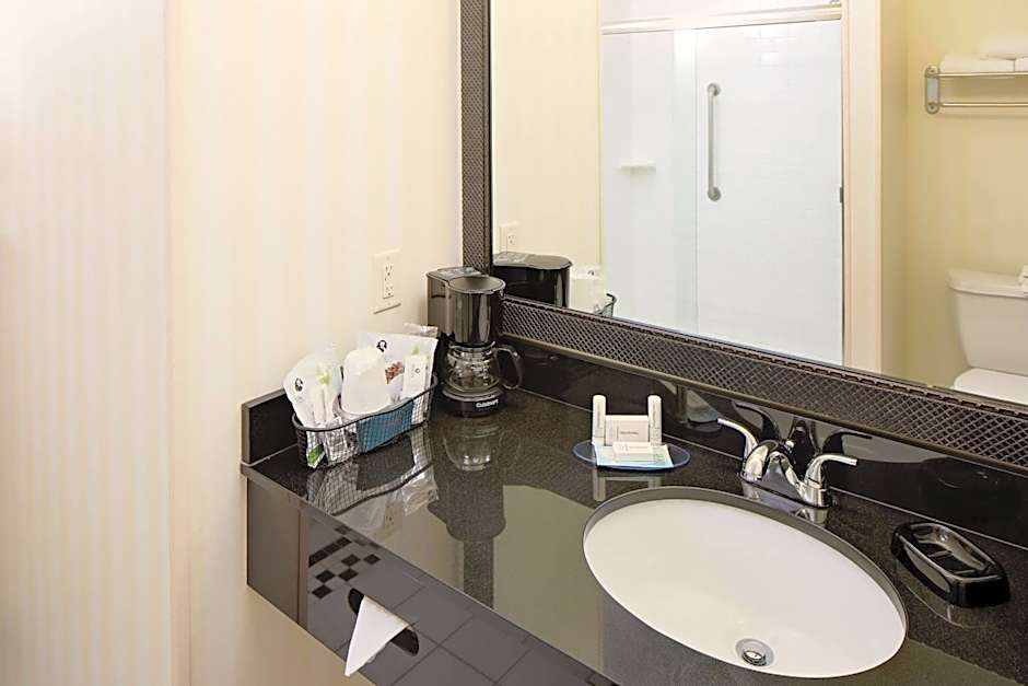 Fairfield Inn & Suites by Marriott Dallas Mansfield