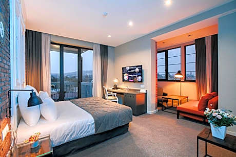 Deluxe Junior Suite