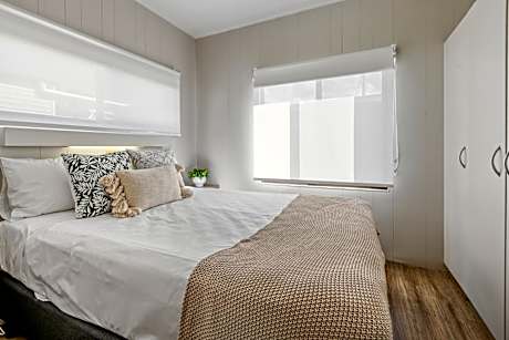 Ensuite Cabin (1BR) – Pet Friendly