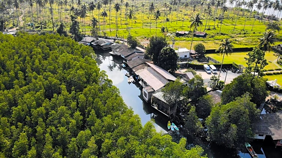 Escape Life Koh Kood