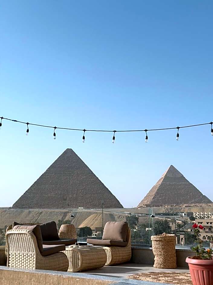 Dream Inn Pyramids View