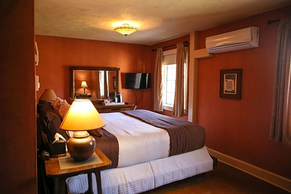 Settlers Inn